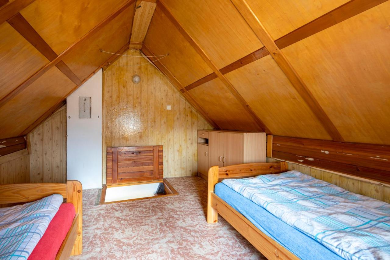Penzion Vedomice Exteriör bild